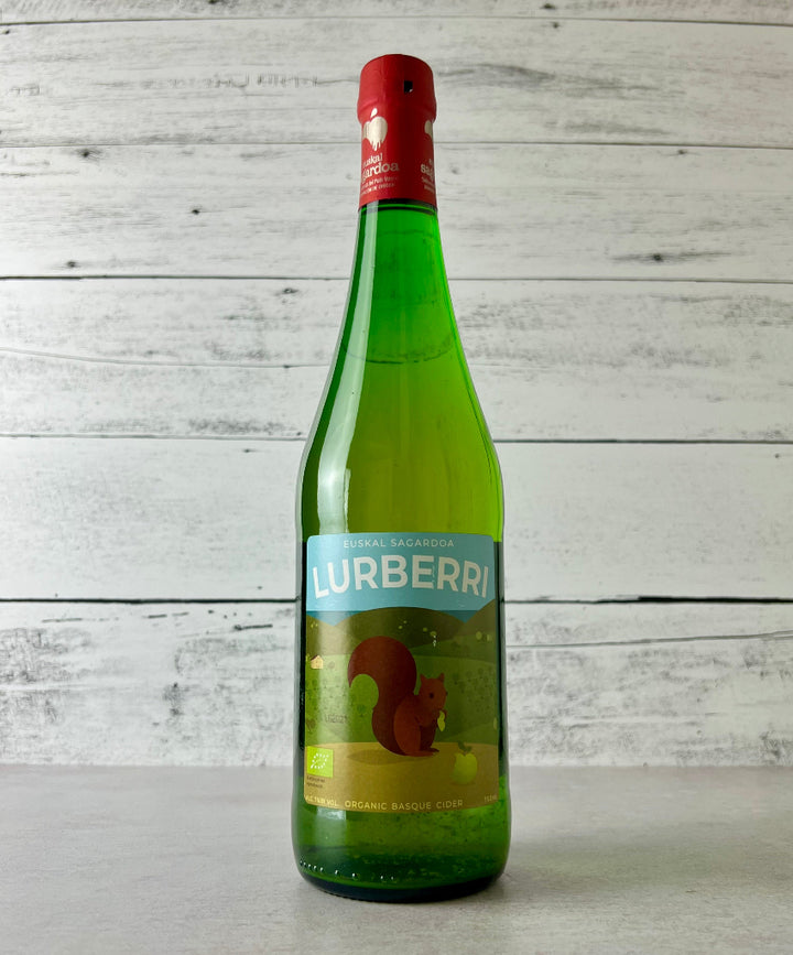 750 mL green glass bottle of Izeta Sagardotegia Lurberri cider - Euskal Sagardoa - Organic Basque Cider