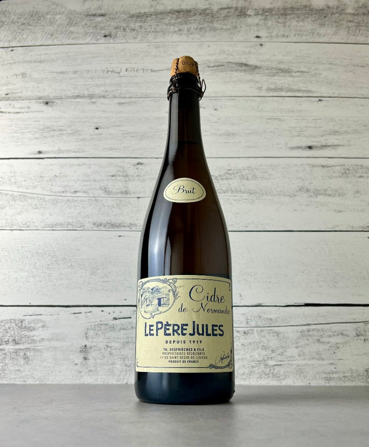750 mL bottle of Le Père Jules Cidre de Normandie Brut cider