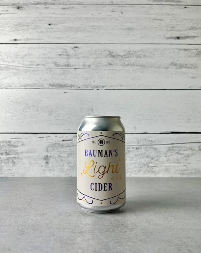 12 oz can of Bauman's Light Cider