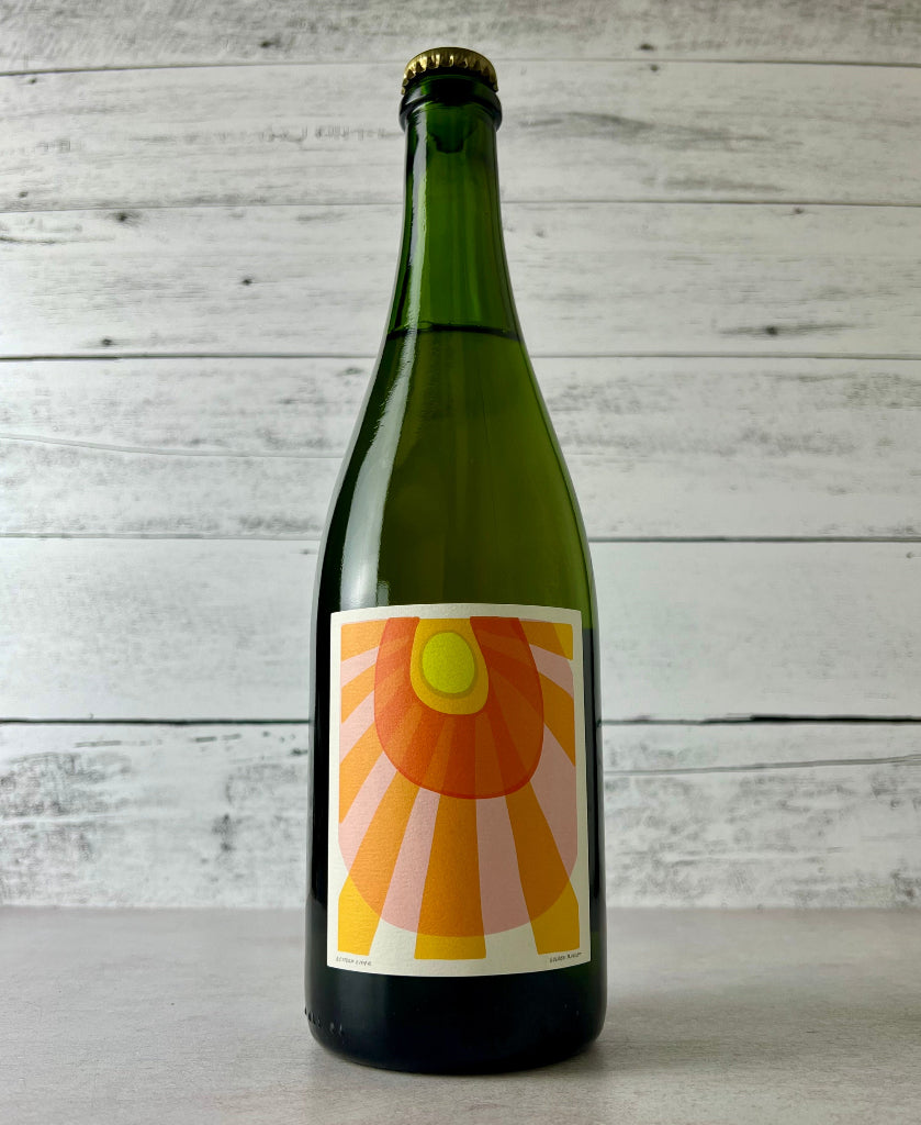 Photo of a 750 mL bottle of Western Cider Golden Russet cider