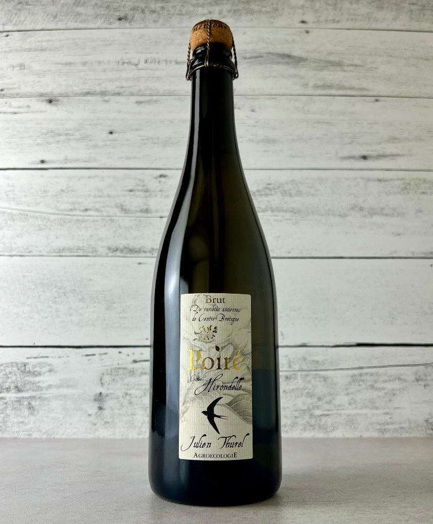 Photo of a 750 mL bottle of Julien Thurel - Hirondelle Poire Brut