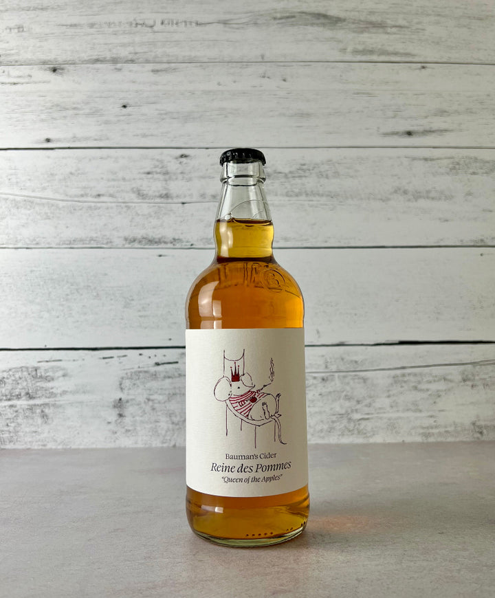 Photo of a 500 mL bottle of Bauman's Cider Reine des Pommes "Queen of the Apples"
