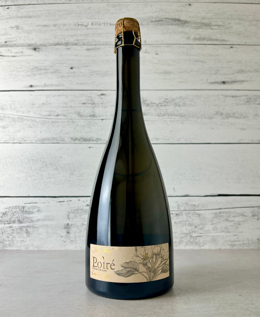 Photo of a 750 mL bottle of Julien Thurel - Cru des Loges Poire (2020)