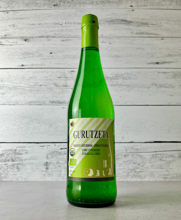 Photo of a 750 mL bottle of Gurutzeta Sagardo Ekologikoa - Sidra Ecologica, Cidre Ecologique - Ecological Cider - USDA Organic Basque Cider