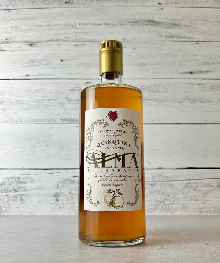 Photo of a 750 mL bottle of Alma de Trabanco Quinquina en Rama Vermouth