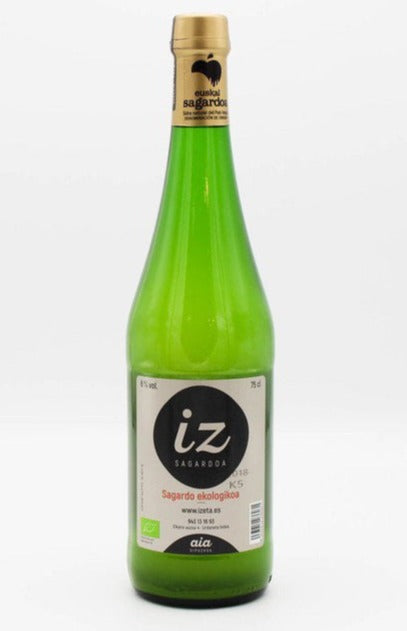 750 mL bottle of Sidreria Izeta IZ Basque Natural Cider