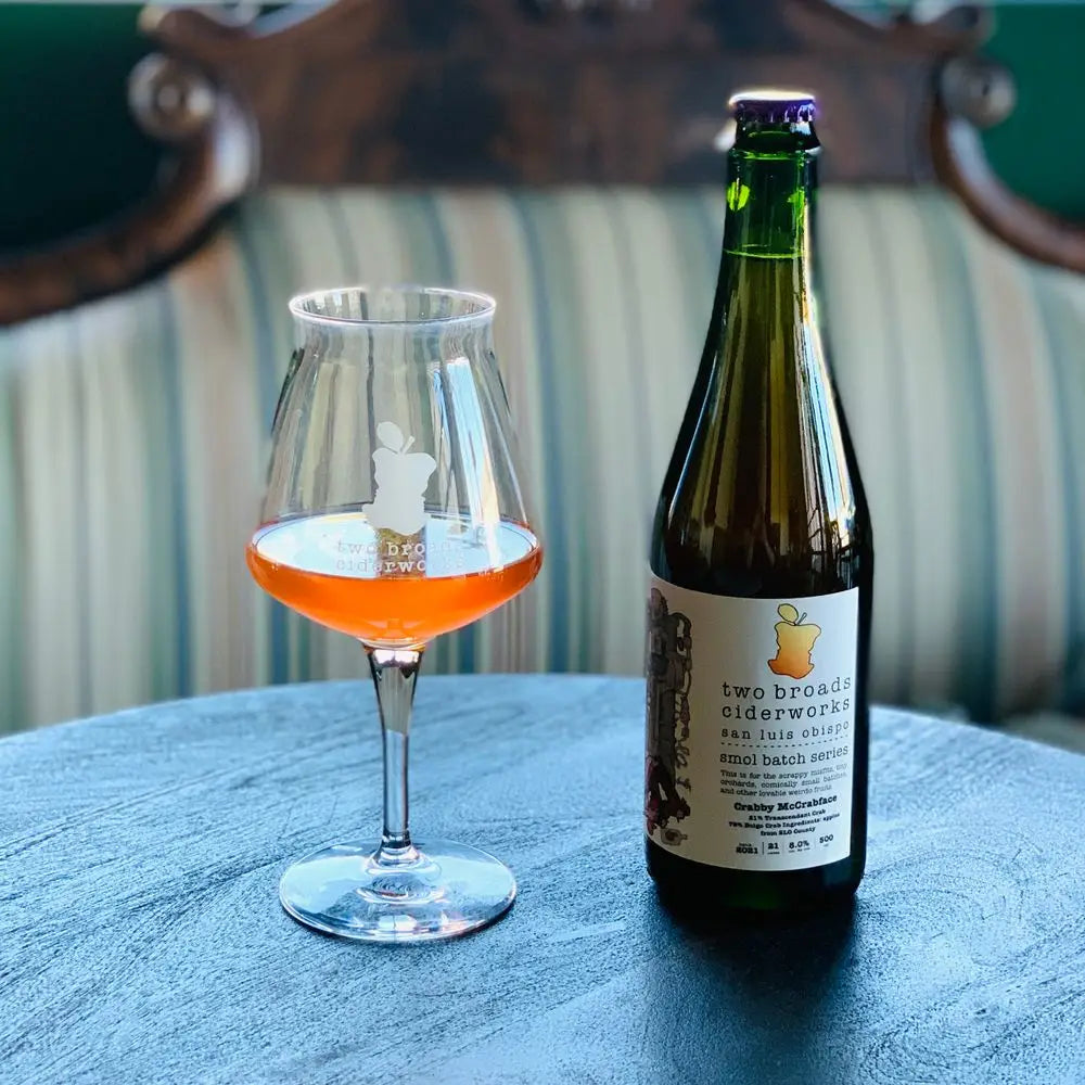 Two Broads Ciderworks - Crabby McCrabface (500 mL) - Cider - Two Broads Ciderworks Hard Cider